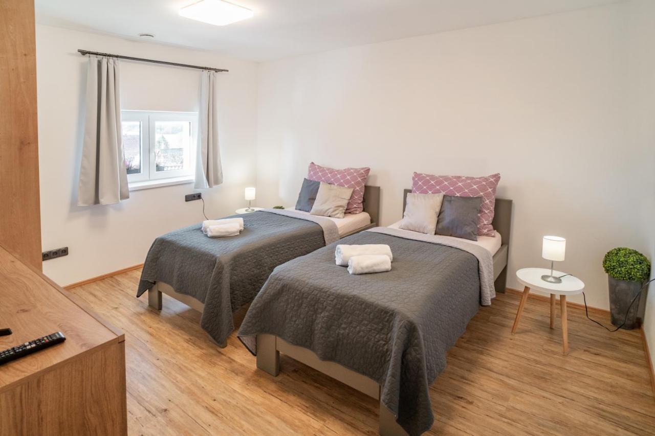 Hotel Smrz Sepekov Экстерьер фото