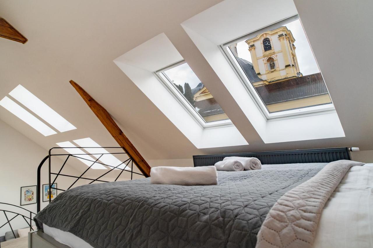 Hotel Smrz Sepekov Экстерьер фото