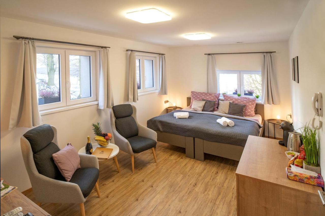 Hotel Smrz Sepekov Экстерьер фото