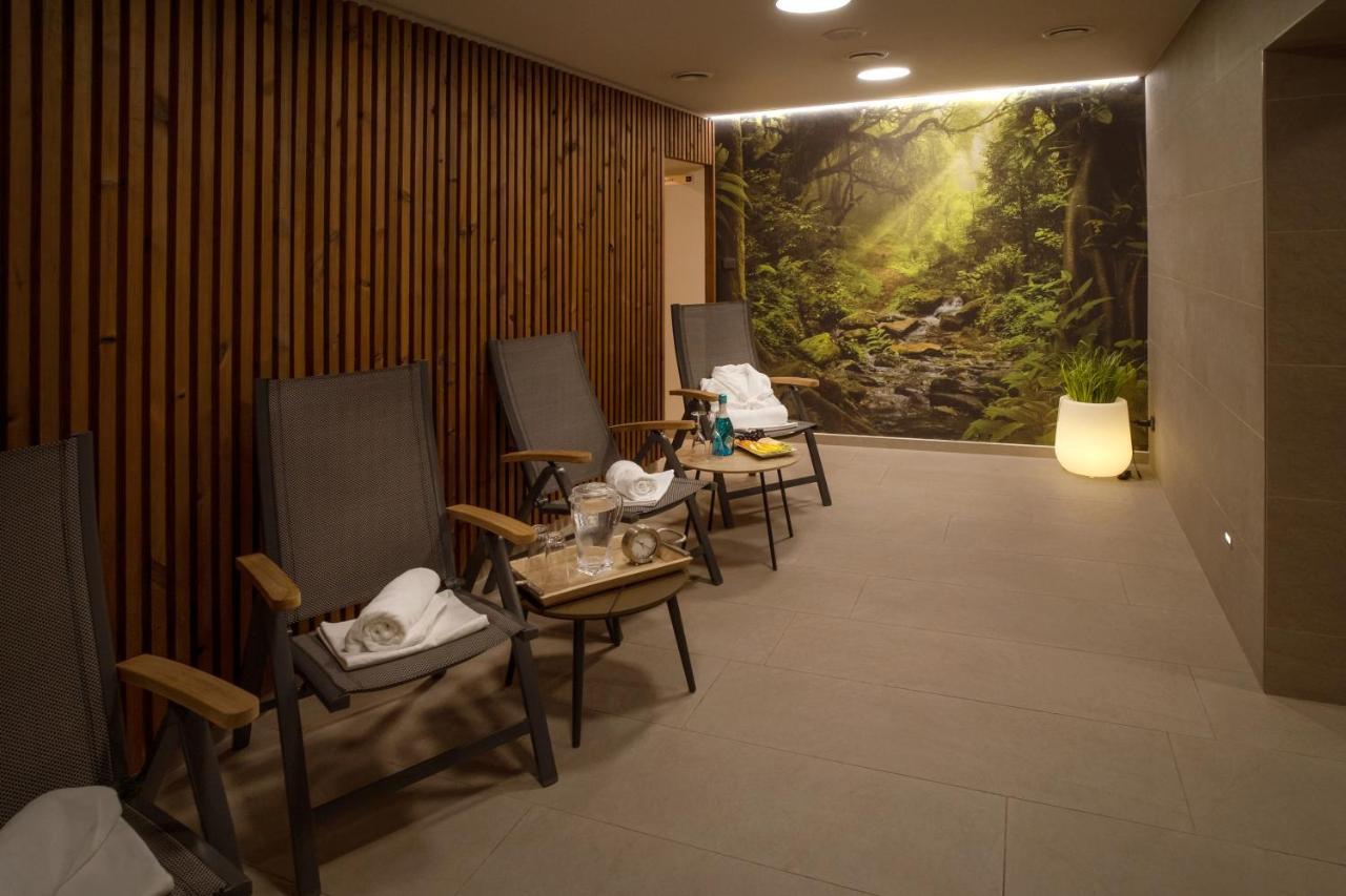 Hotel Smrz Sepekov Экстерьер фото