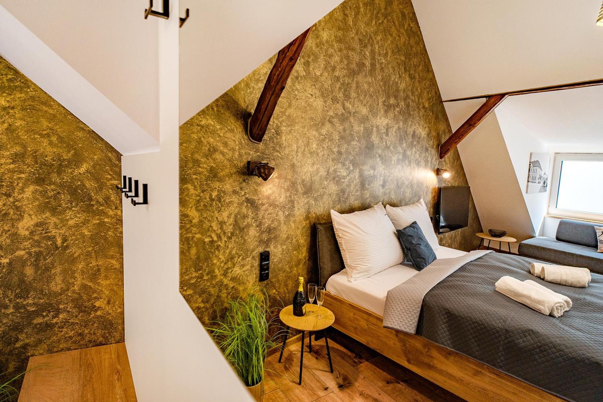 Hotel Smrz Sepekov Экстерьер фото